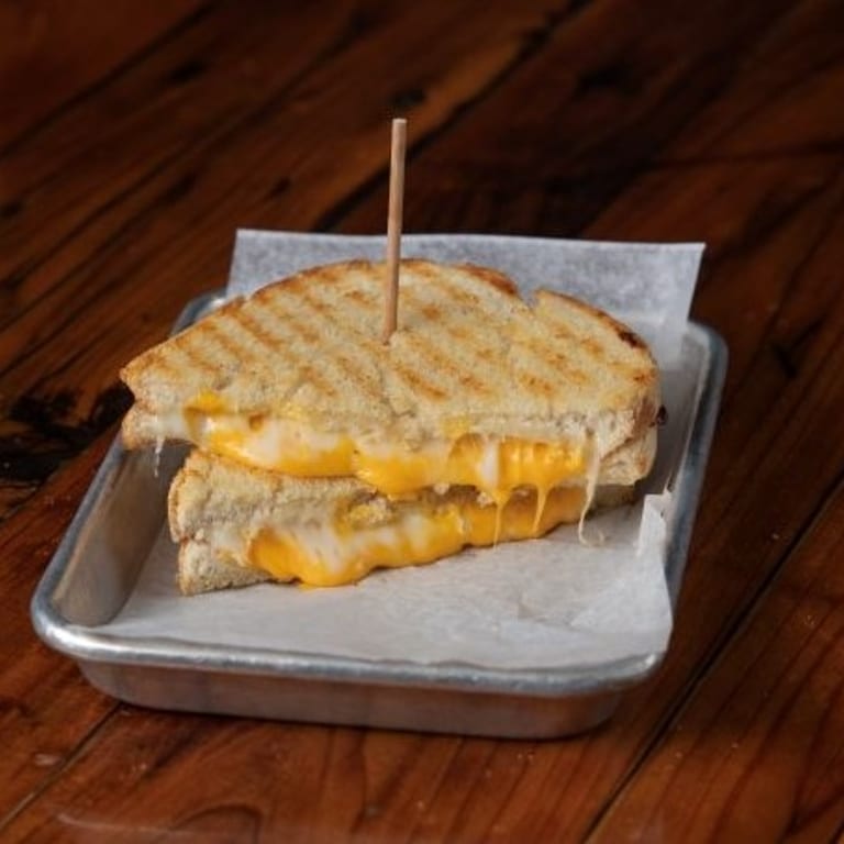 Delicious Grilled Cheese Sandwiches